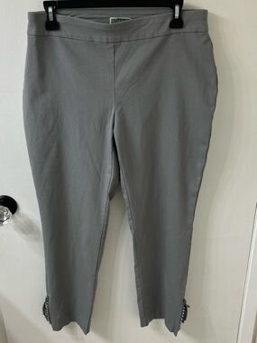 JM Collection Gray Stretch Ankle Pants